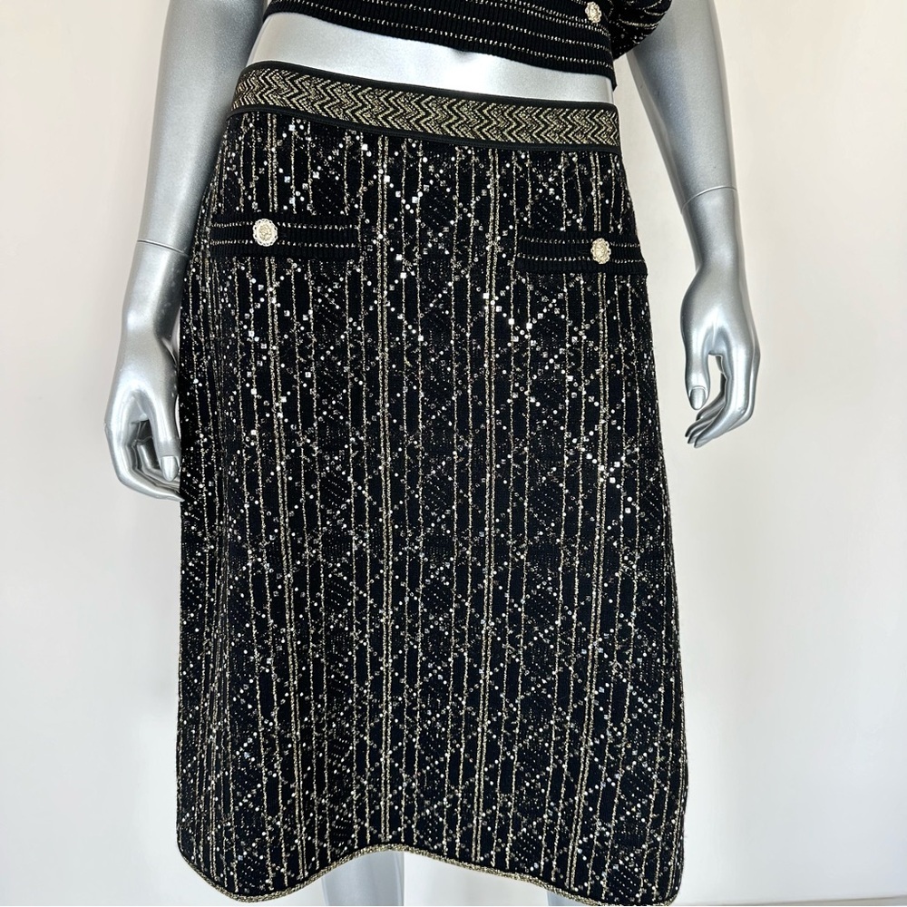 NWT!!! CHANEL women tweed  skirt size 44FR or 12US Authentic Retail 3250$
